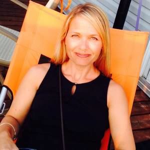 Meet your Posher, Candice